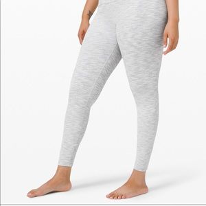 Lululemon Align 28” HR size 4 white/gray striped